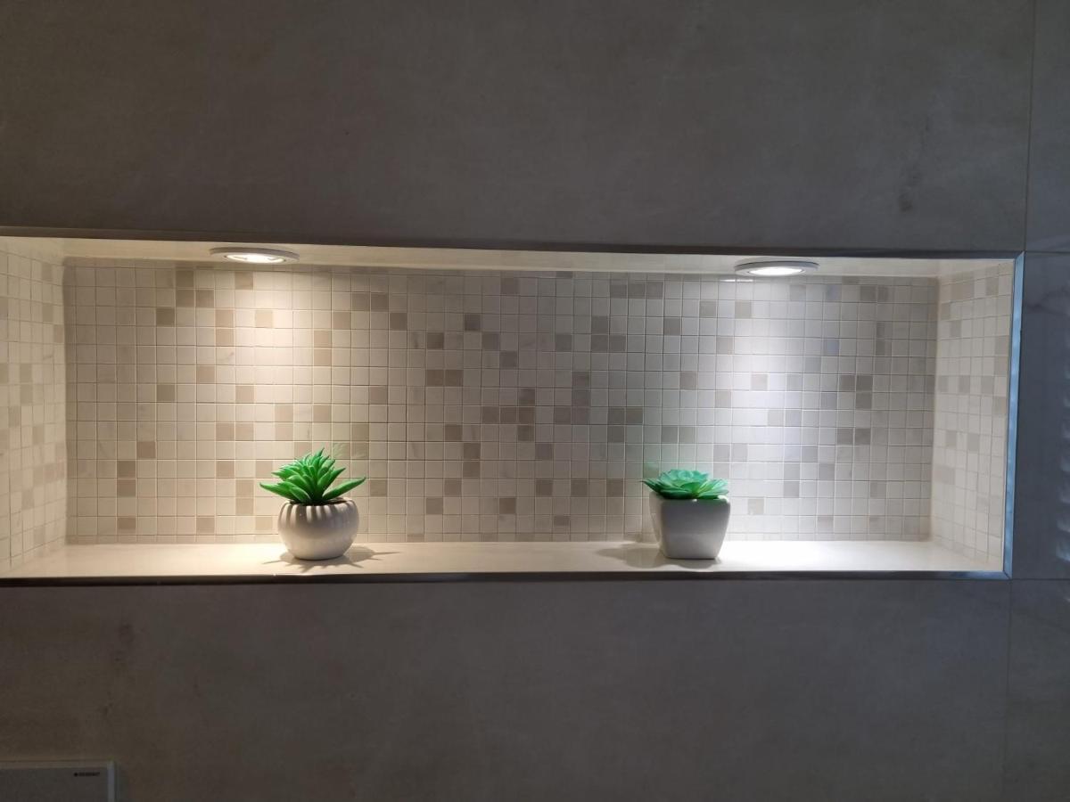 Apartments Ema Near Beach Makarska Zewnętrze zdjęcie