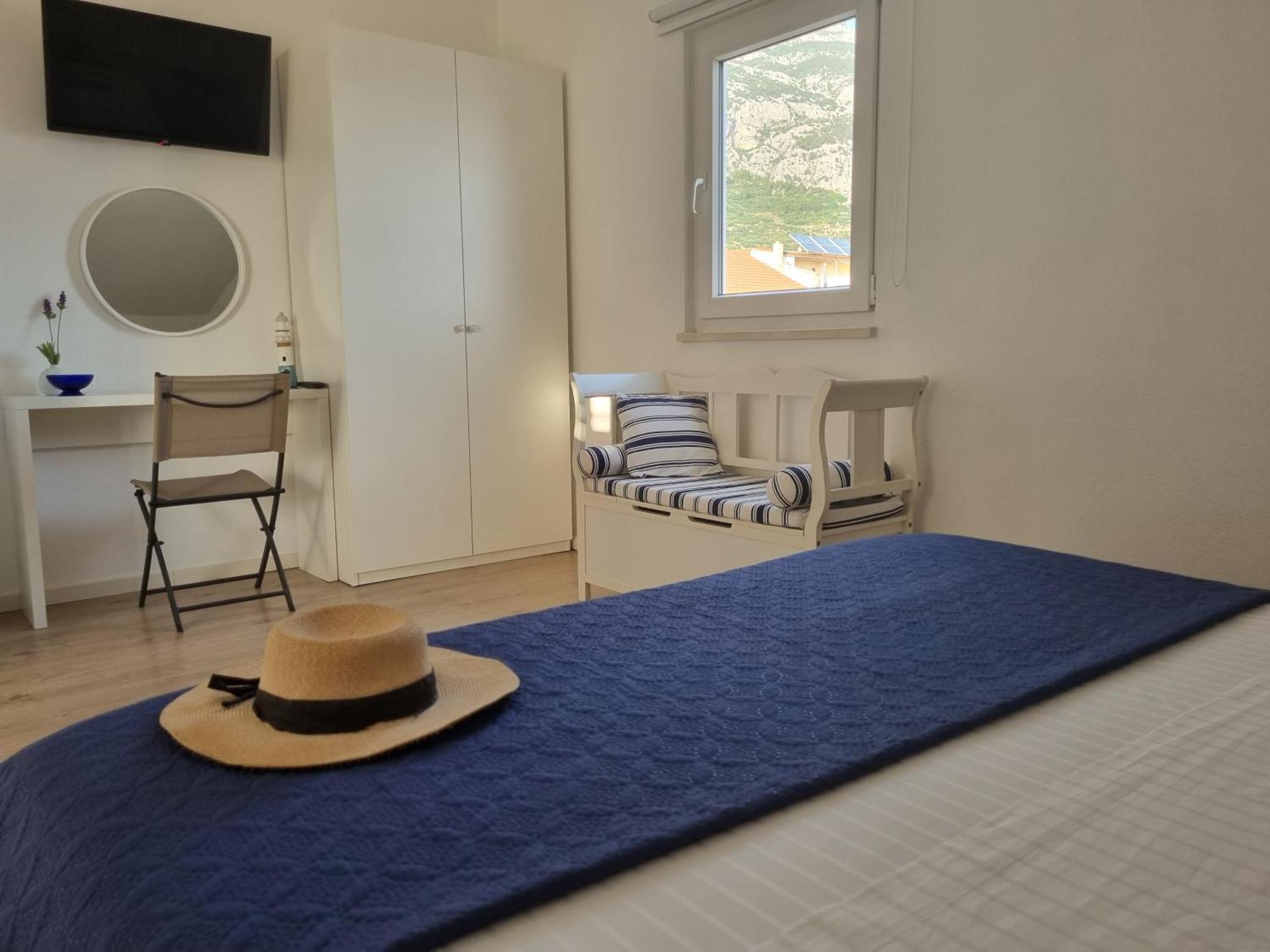 Apartments Ema Near Beach Makarska Pokój zdjęcie